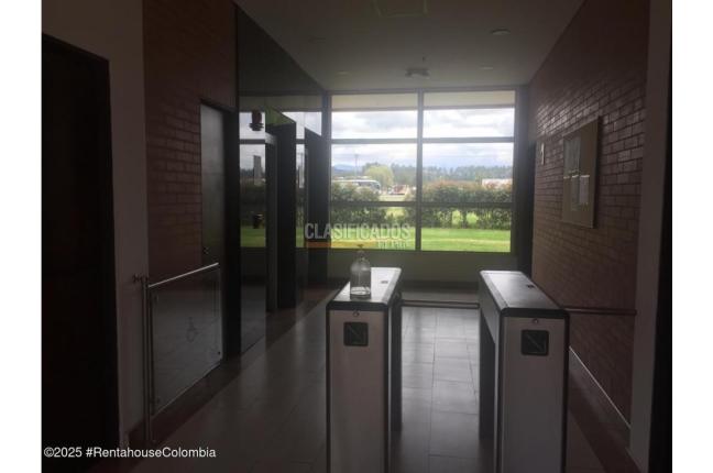 Oficinas y Consultorios, Venta, Tocancipa - $130.000.000