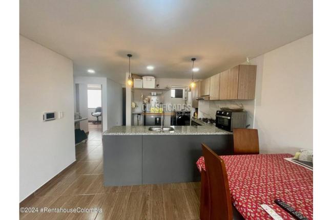 Apartamentos, Venta, Cota - $310.000.000