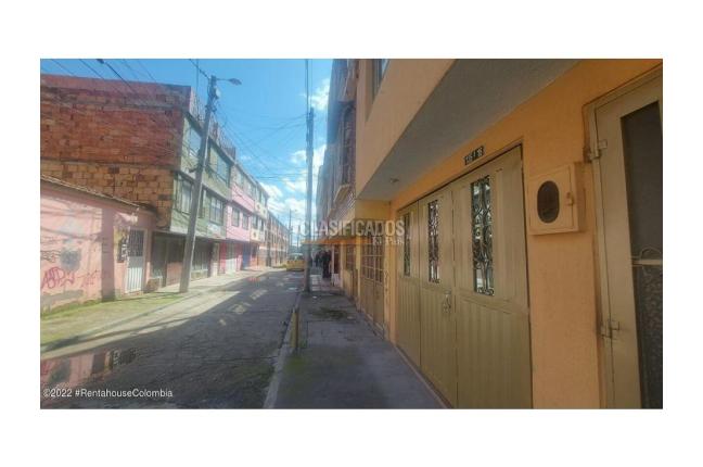Casas, Venta, Bogotá - $550.000.000