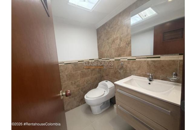 Casas, Venta, Bogotá - $390.000.000