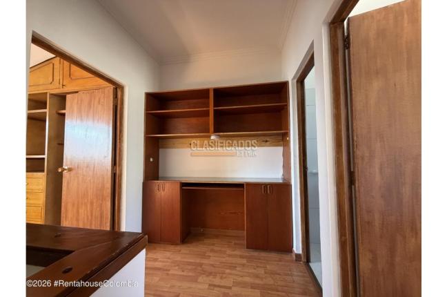 Casas, Venta, Bogotá - $390.000.000