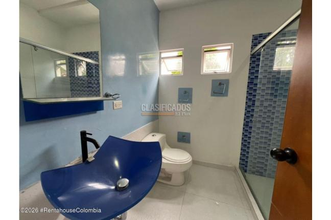 Casas, Alquiler, Los Patios - $3.500.000