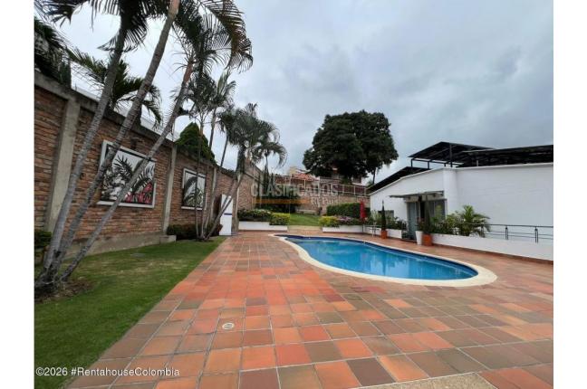 Casas, Alquiler, Los Patios - $3.500.000