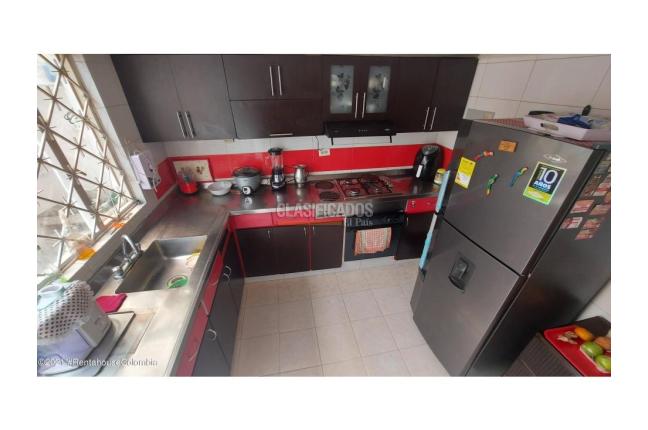 Casas, Venta, Bogotá - $650.000.000