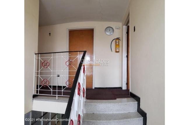 Casas, Venta, Bogotá - $750.000.000