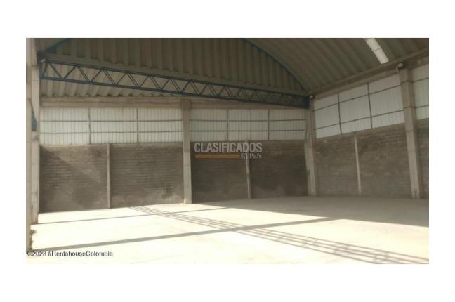 Locales y Bodegas, Venta, Barranquilla - $5.000.000.000