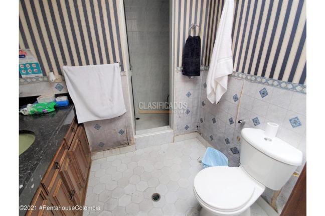 Casas, Venta, Bogotá - $3.800.000.000