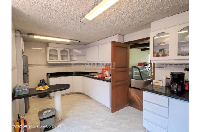 Casas, Venta, Bogotá - $3.800.000.000