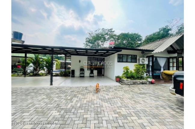 Casas, Venta, Villavicencio - $1.500.000.000