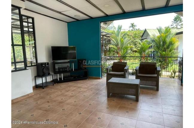 Casas, Venta, Villavicencio - $1.500.000.000