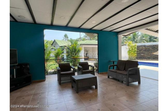 Casas, Venta, Villavicencio - $1.500.000.000