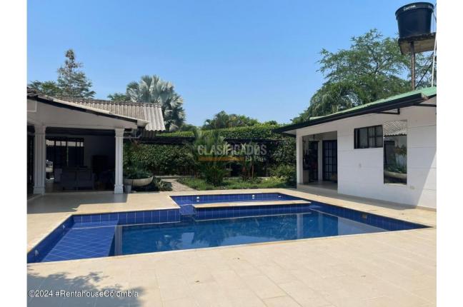 Casas, Venta, Villavicencio - $1.500.000.000