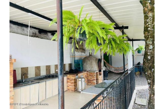 Casas, Venta, Villavicencio - $1.500.000.000