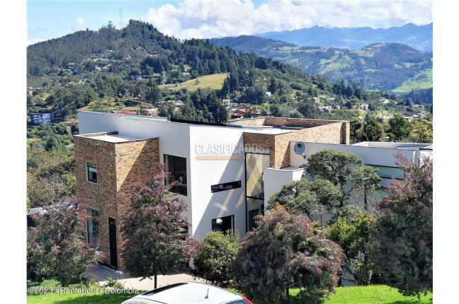 Casas, Venta, La Calera - $3.200.000.000