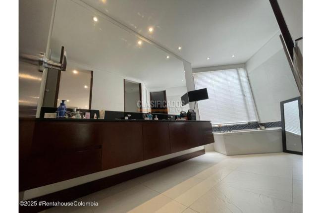 Apartamentos, Venta, Bogotá - $2.800.000.000