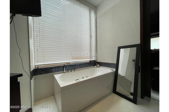 Apartamentos, Venta, Bogotá - $2.800.000.000