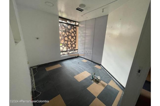 Casas, Venta, Bogotá - $2.500.000.000