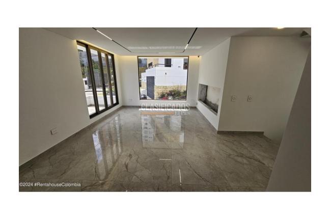 Casas, Venta, Bogotá - $4.200.000.000