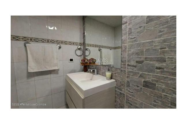 Casas, Venta, Bogotá - $2.000.000.000