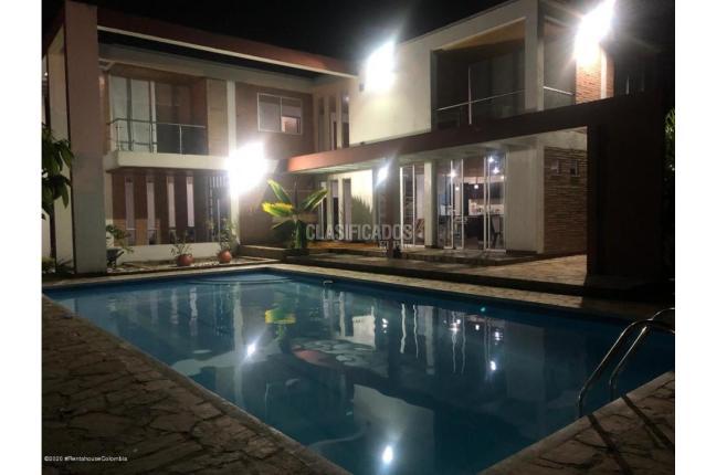 Casas, Venta, La Vega - $1.700.000.000