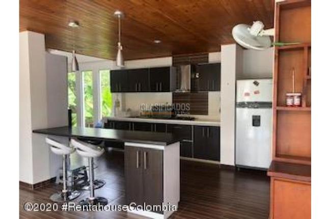 Casas, Venta, La Vega - $1.700.000.000