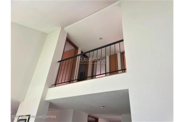 Casas, Venta, Bogotá - $1.100.000.000