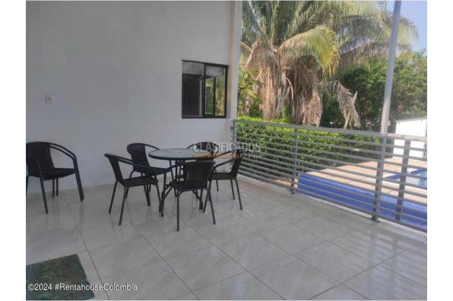 Casas, Venta, Melgar - $990.000.000