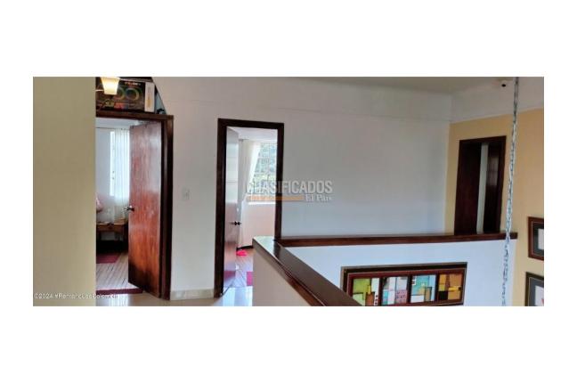 Casas, Venta, Bogotá - $1.400.000.000