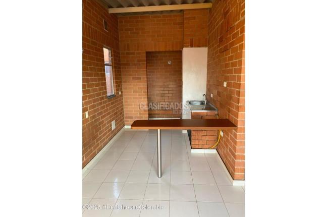 Apartamentos, Venta, Madrid - $190.000.000