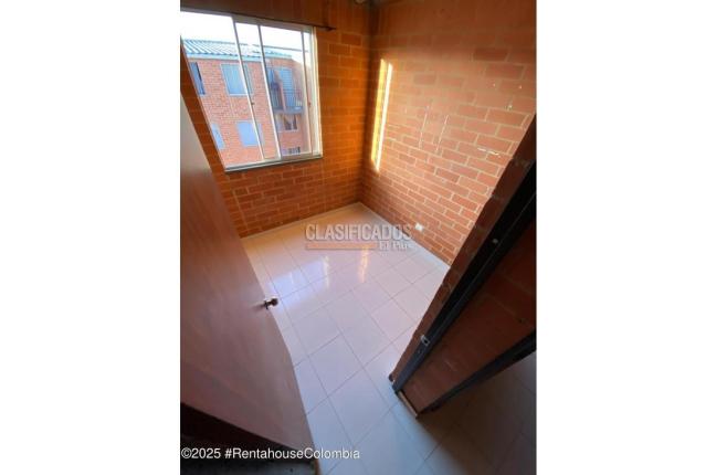 Apartamentos, Venta, Madrid - $190.000.000