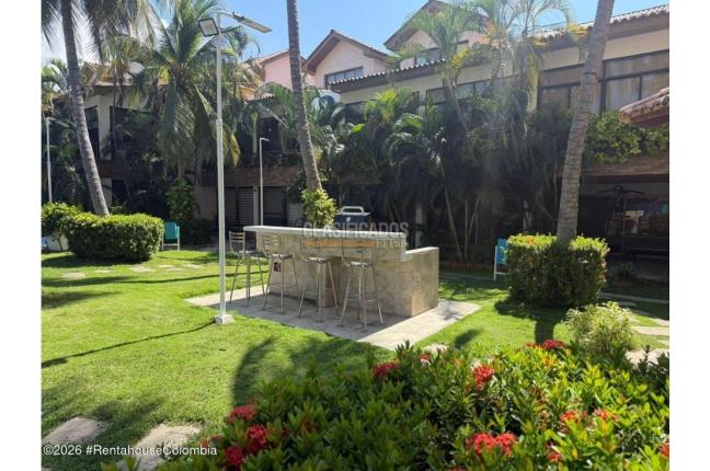 Casas, Alquiler en Santa Marta