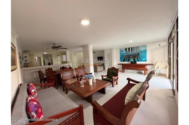 Casas, Alquiler en Santa Marta