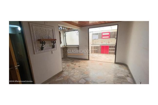Casas, Alquiler, Bogotá - $4.200.000