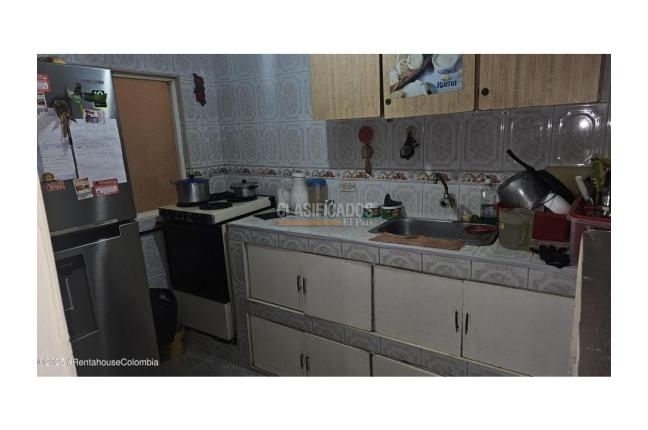 Casas, Venta, Bogotá - $750.000.000