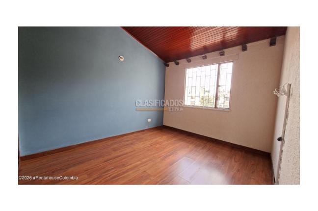 Casas, Alquiler, Bogotá - $3.500.000