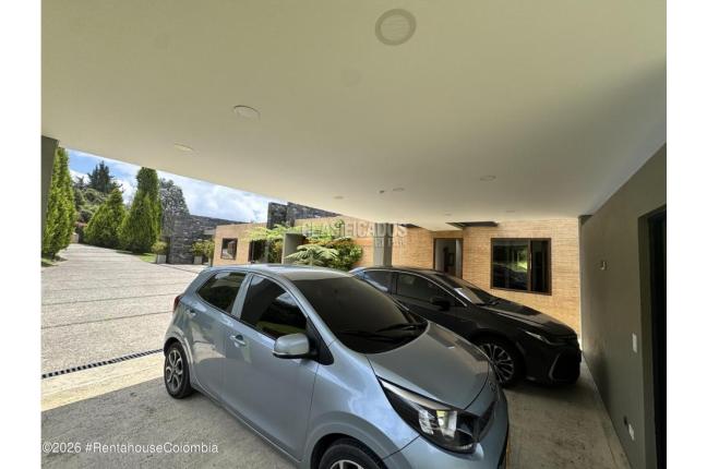 Casas, Venta, Bogotá - $2.700.000.000