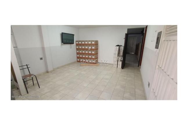 Casas, Venta, Bogotá - $600.000.000