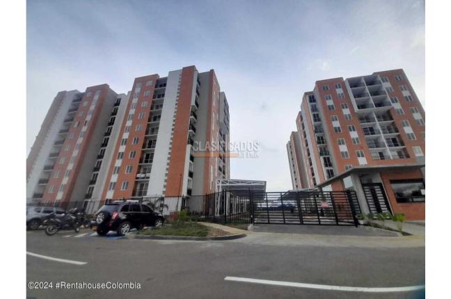 Apartamentos, Alquiler, Bogotá - $1.900.000