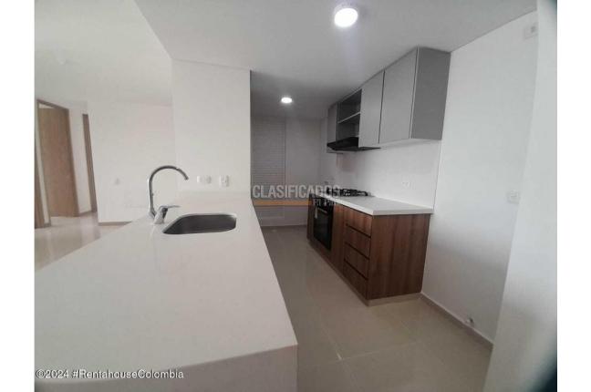 Apartamentos, Alquiler, Bogotá - $1.900.000