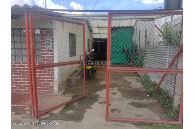 Lotes, Venta, Cota - $700.000.000