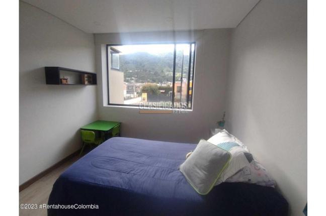 Casas, Venta, Cota - $900.000.000