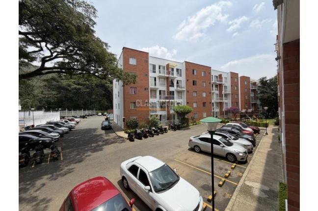 Apartamentos, Venta, El Refugio - $239.000.000