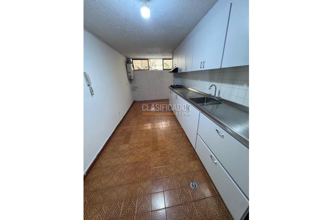 Apartamentos, Venta, Centenario - $450.000.000
