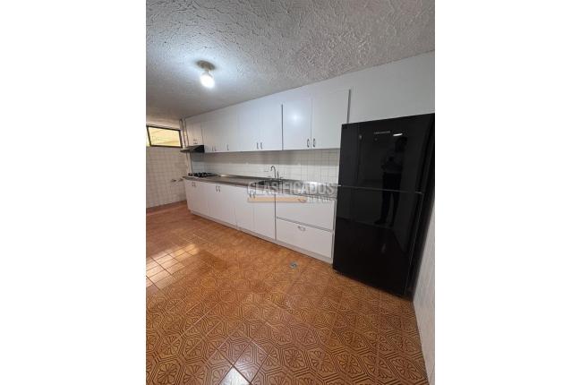 Apartamentos, Venta, Centenario - $450.000.000