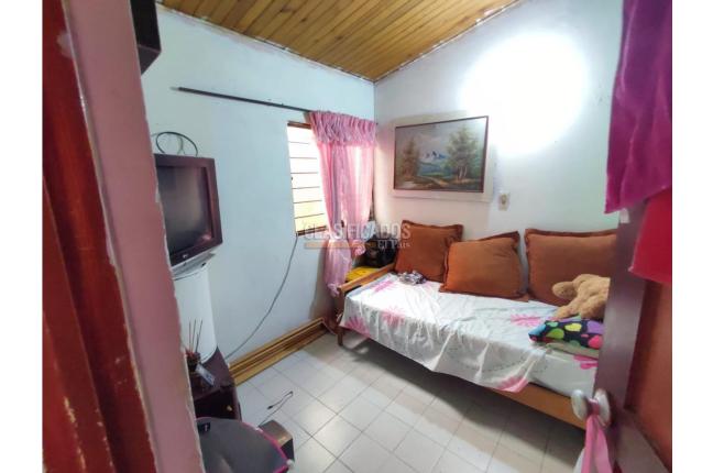 Casas, Venta, Villa del Prado - $225.000.000