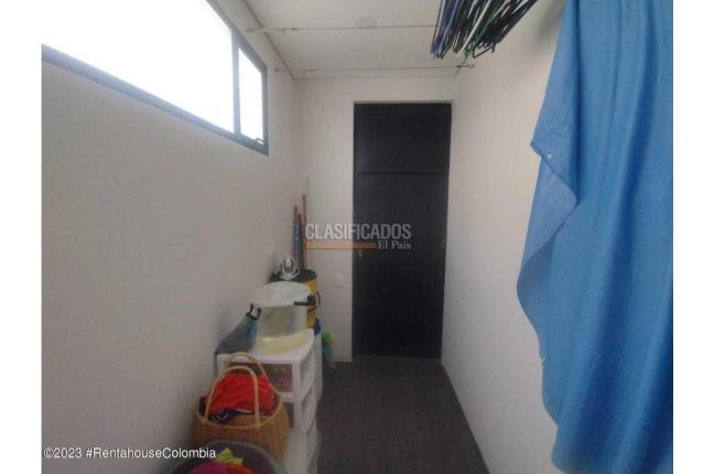 Casas, Venta, Cota - $900.000.000