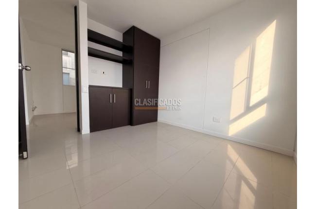 Apartamentos, Alquiler, Ciudad Jardín - $2.500.000