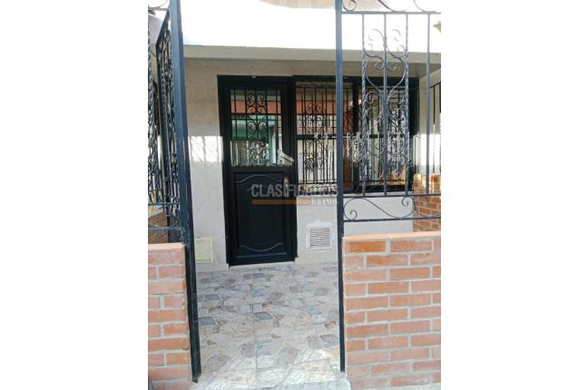 Apartaestudios, Alquiler, El Nacional - $750.000