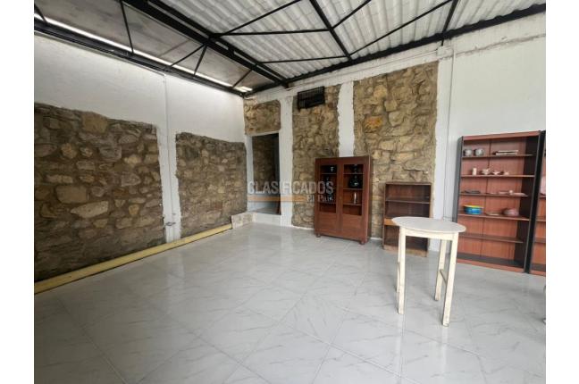 Locales y Bodegas, Alquiler, La Calera - $2.000.000