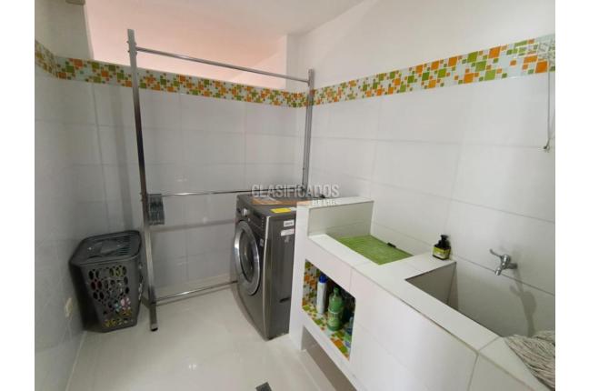 Casas, Alquiler, Ciudad Jardín - $10.000.000